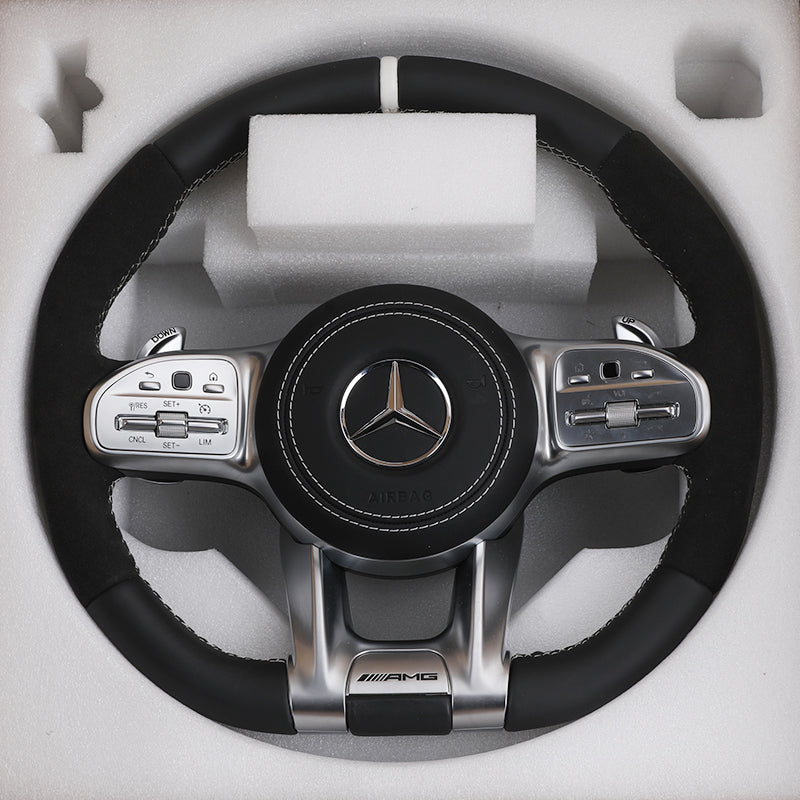Volante Mercedes-AMG Deportivo en Cuero Negro y Alcántara | Marcador Blanco, Levas, Mandos Multifunción, Fondo Plano y Airbag