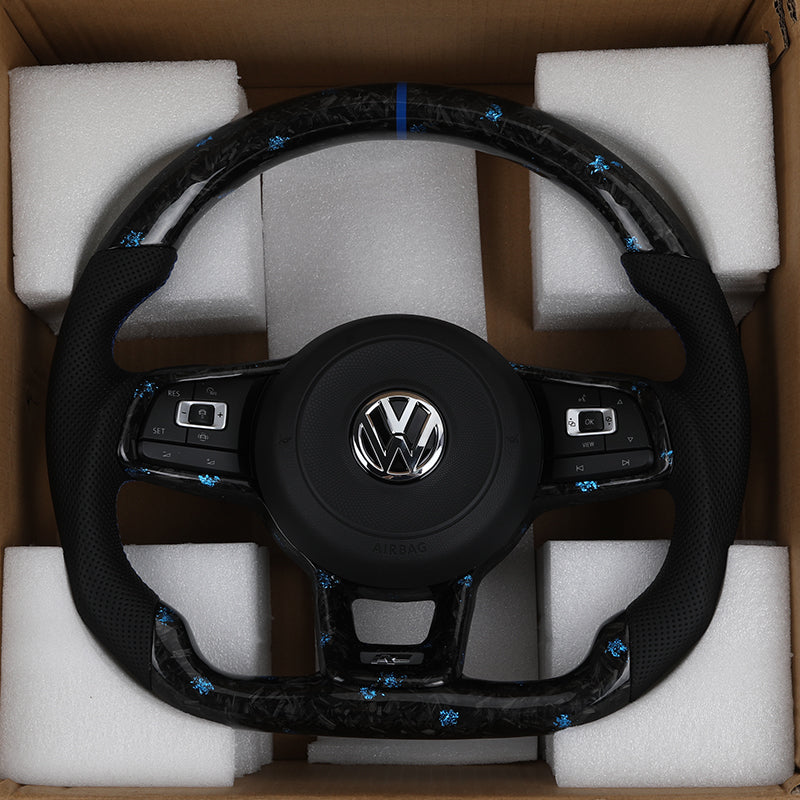 Volante Volkswagen R Performance en Fibra de Carbono Negro con Costuras Azules, Levas DSG y Multifunción