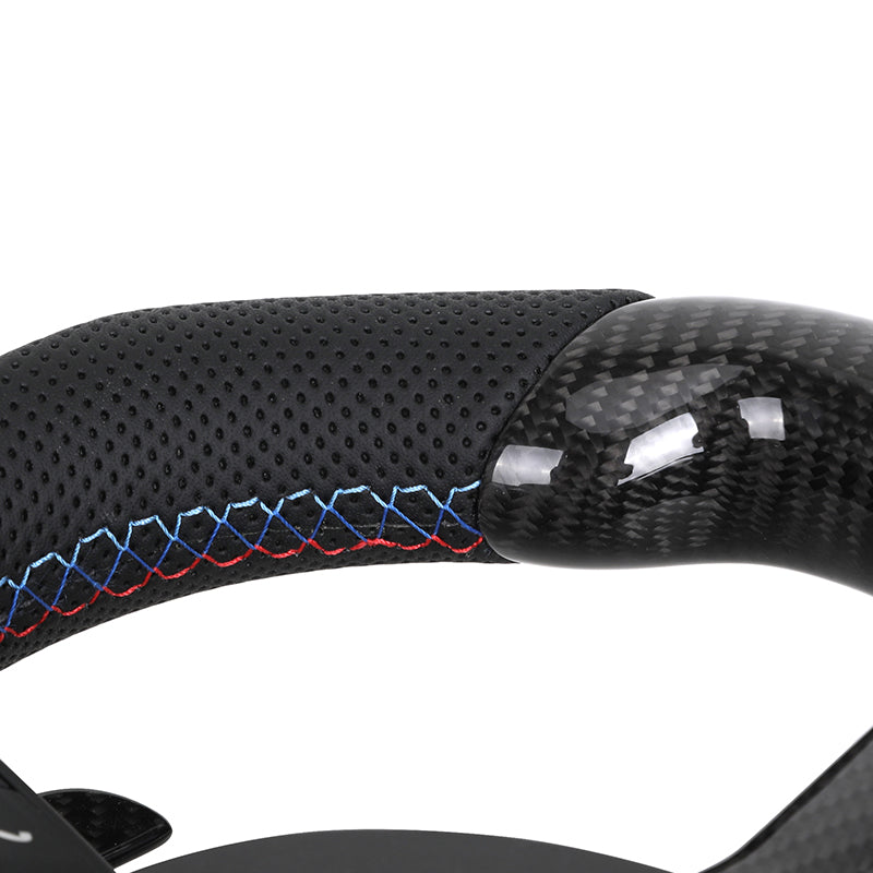 Volante BMW M Performance en Fibra de Carbono y Alcantara con Race Display, Levas y Botones M1/M2