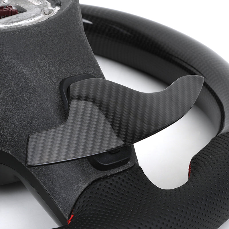 Volante Mercedes-AMG Performance en Fibra de Carbono y Cuero Perforado | Display LED, Dos Levas de Carbono, Multifunción y Airbag