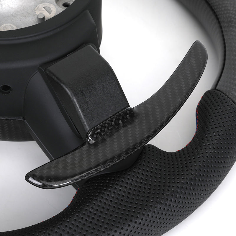 Volante BMW M Performance en Fibra de Carbono y Alcantara con Race Display, Levas y Botones M1/M2