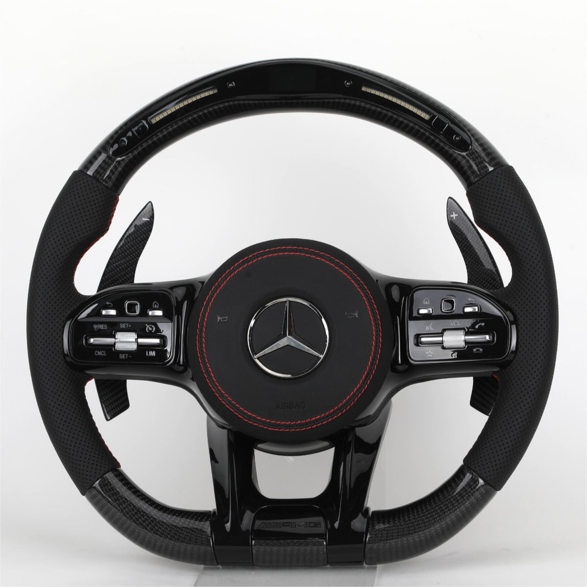 Volante Mercedes-AMG Performance en Fibra de Carbono y Cuero Perforado | Display LED, Dos Levas de Carbono, Multifunción y Airbag