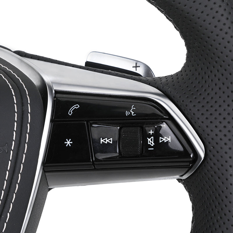 Volante Audi S Line en Fibra de Carbono y Cuero Perforado con Levas y Multifunción