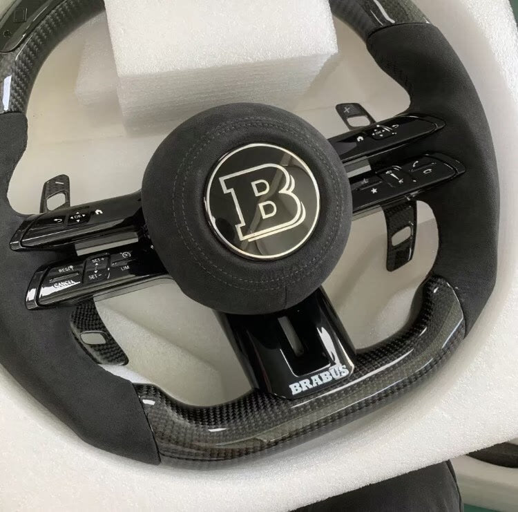 Volante Mercedes-BRABUS de Carbono y Alcántara | Doble Achatado, Levas de Cambio, Mandos Multifunción y Airbag