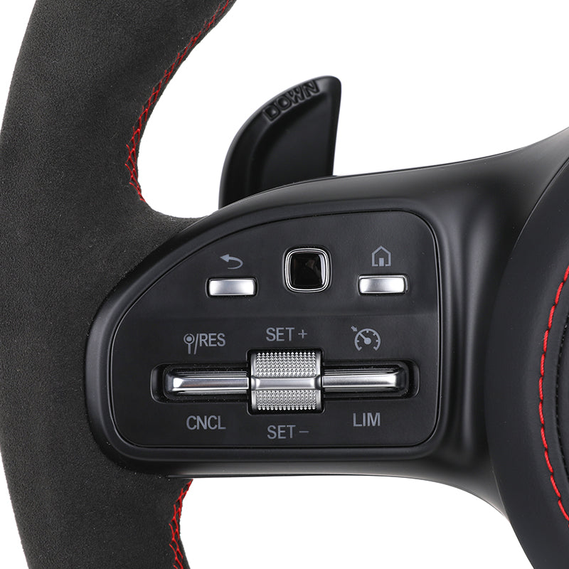 Volante Mercedes-AMG Performance en Fibra de Carbono y Microfibra con Levas, Multifunción y Costuras Rojas