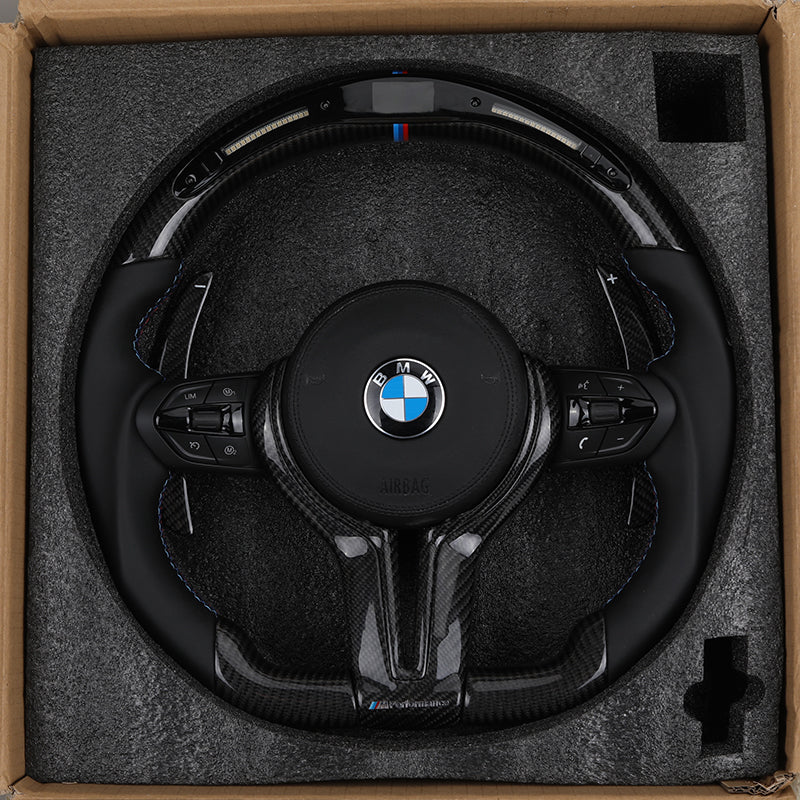 Volante BMW M Performance en Fibra de Carbono y Alcantara con Levas, M1/M2 y Race Display