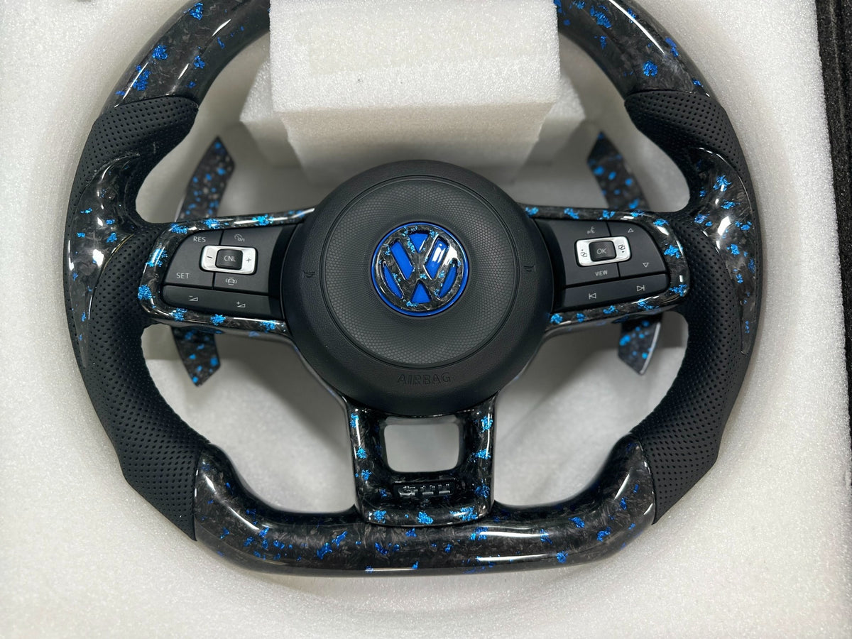 Volante Volkswagen Golf GTI Performance Personalizado en Carbono Forjado Negro y Azul con Levas y Multifunción