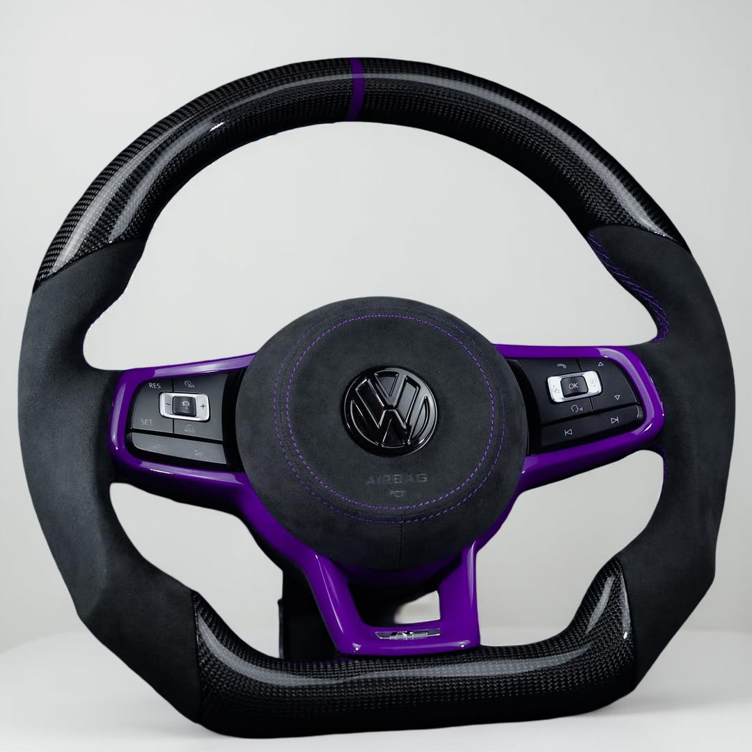 Volante Volkswagen R – Carbono y Alcántara