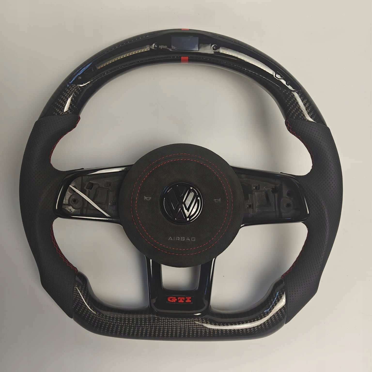 Volante Volkswagen GTI/R – Carbono