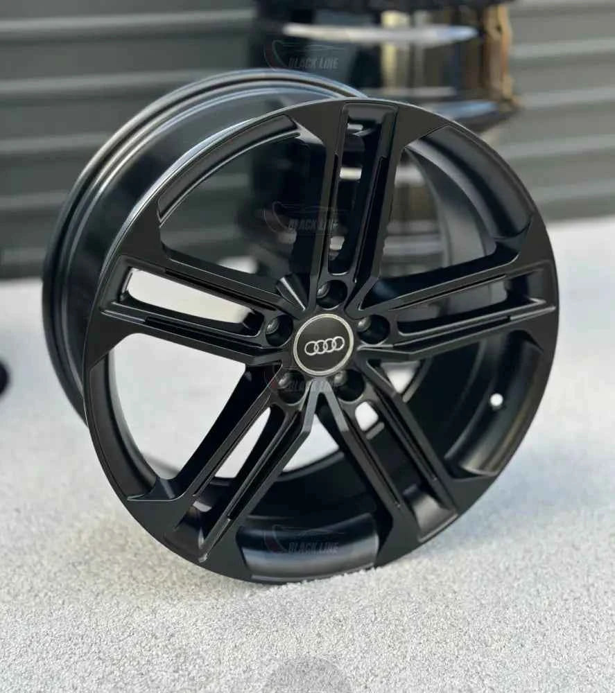 Llantas Deportivas Estilo Audi de Cinco Radios Dobles – Negro