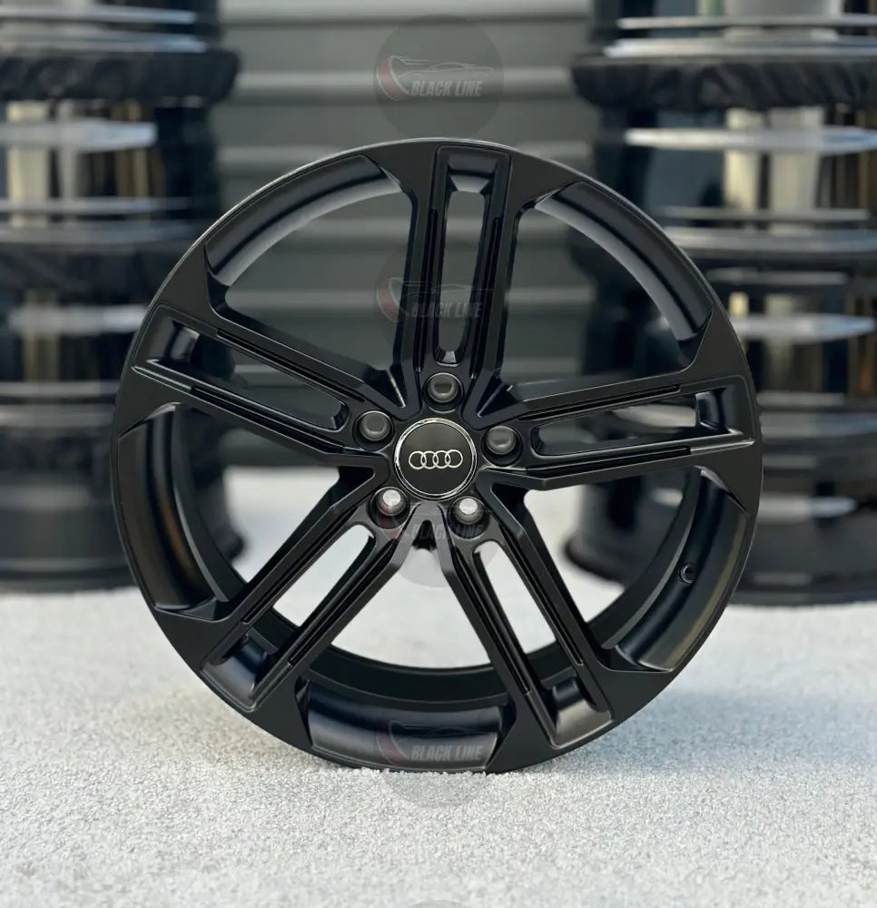Llantas Deportivas Estilo Audi de Cinco Radios Dobles – Negro