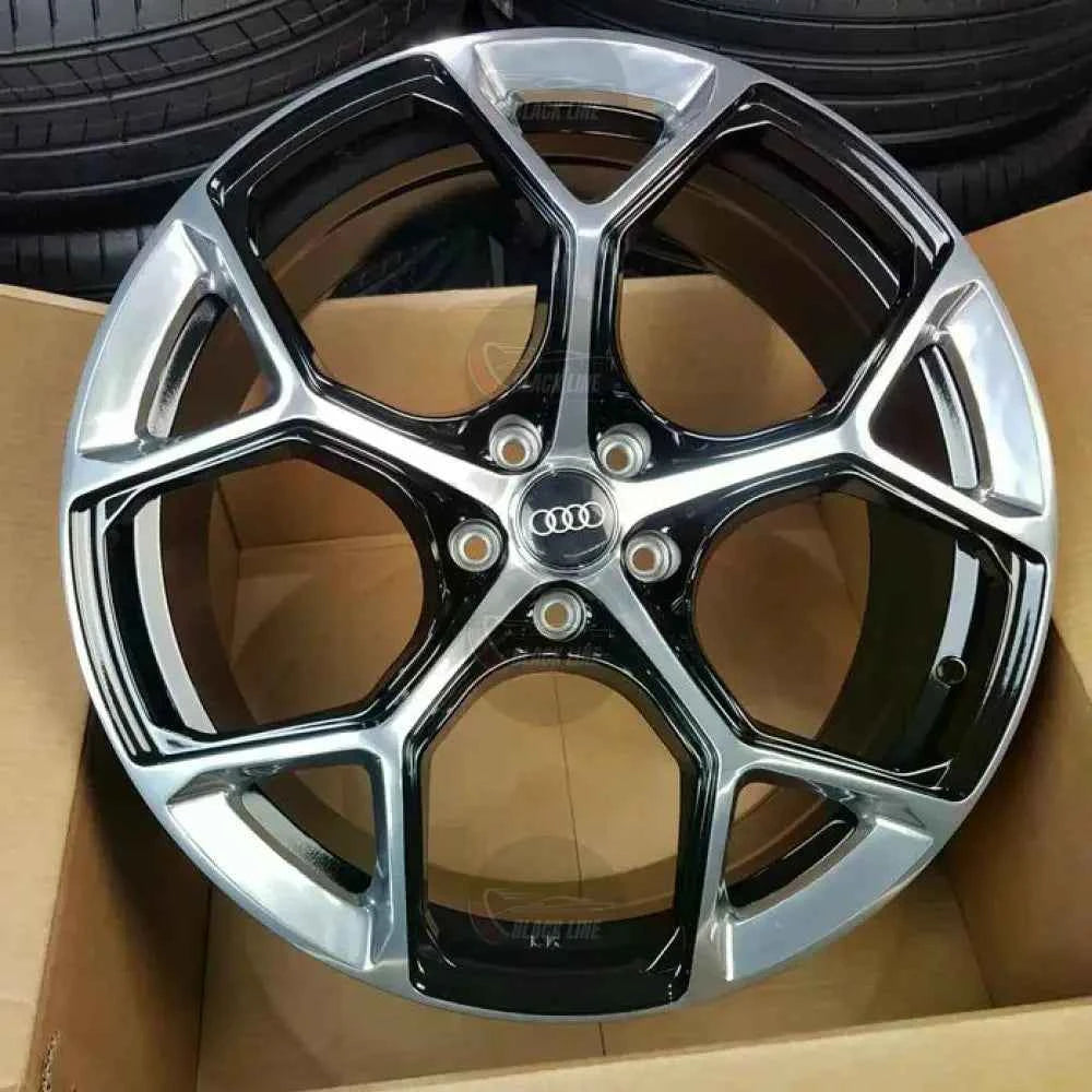 Llantas Deportivas Estilo Audi de Cinco Radios Dobles – Negro y Plata