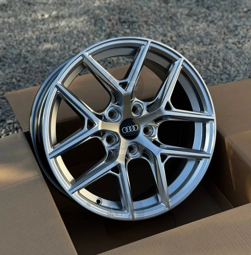Llantas Deportivas Estilo Audi de Cinco Radios Dobles – Plata