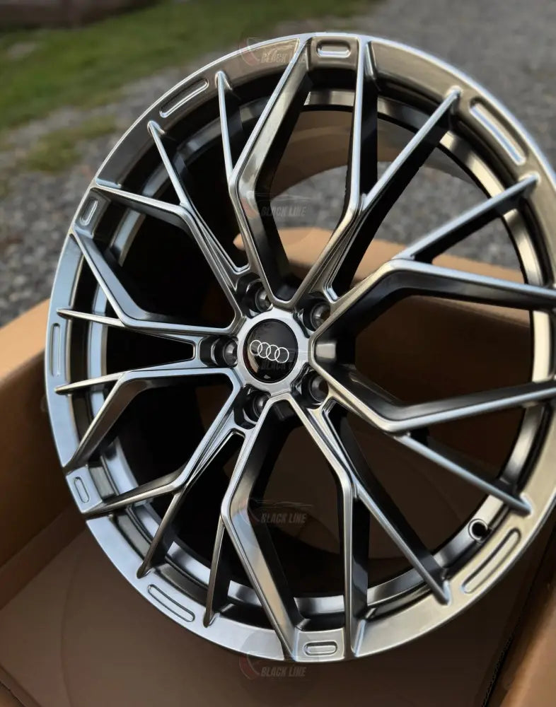Llantas Deportivas Estilo Audi de Diez Radios Finos – Gris Grafito