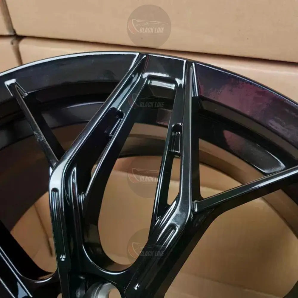 Llantas Deportivas Estilo Audi Multirradio Ramificado – Negro