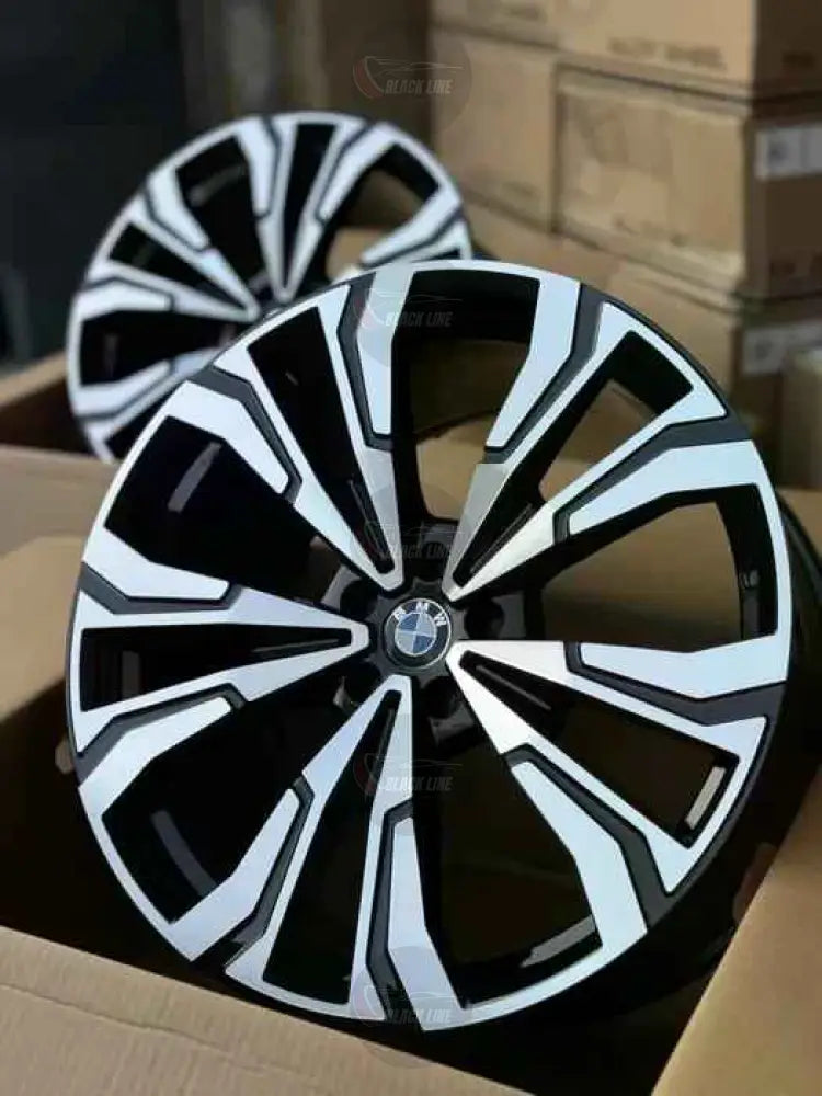 Llantas Deportivas Estilo BMW – Cinco Radios Dobles en Plata y Negro Brillo