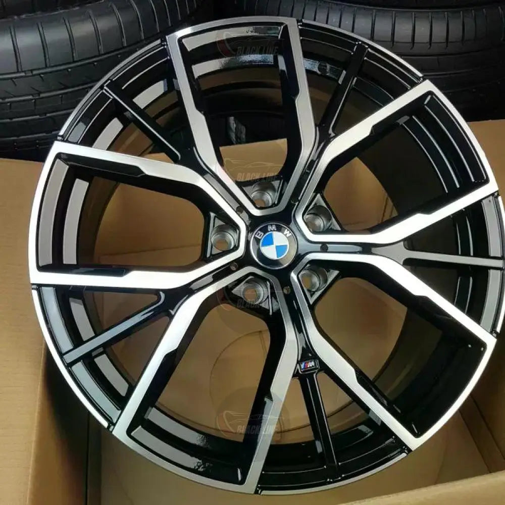 Llantas Deportivas Estilo BMW con Radios En Y – Negro y Plata