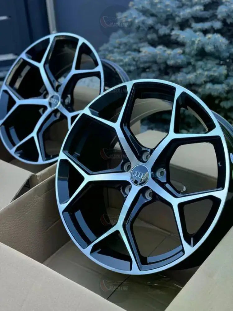 Llantas Deportivas Estilo BMW de Cinco Radios Dobles – Negro y Plata