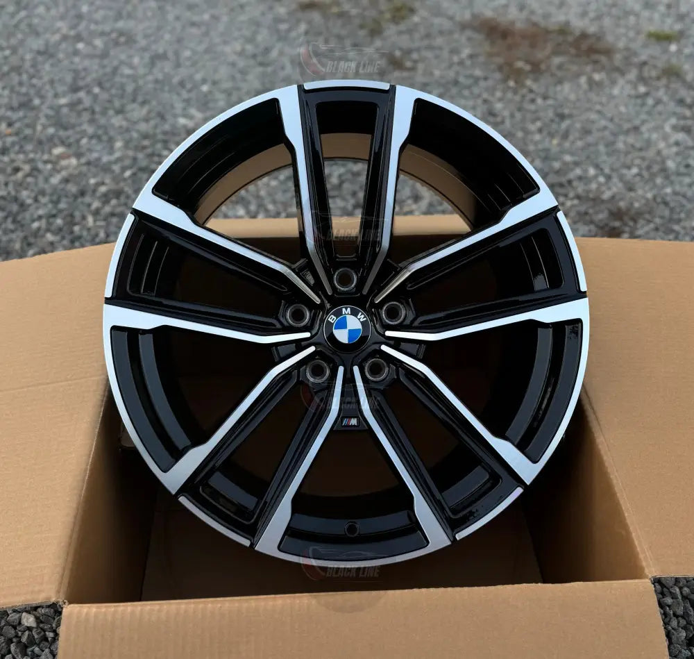 Llantas Deportivas Estilo BMW de Cinco Radios Dobles – Negro y Plata