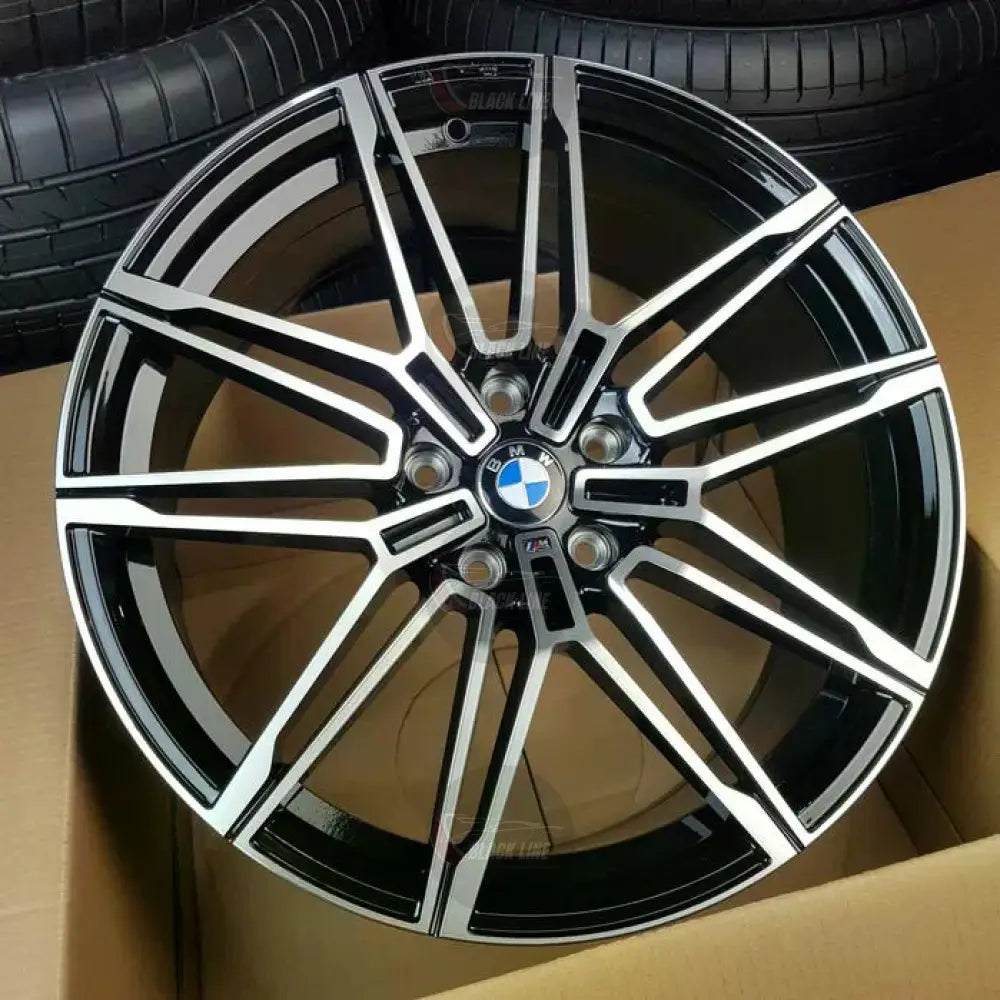Llantas Deportivas Estilo BMW de Cinco Radios Dobles – Negro y Plata