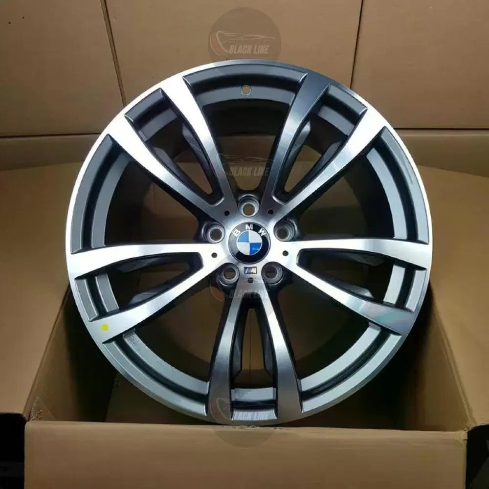 Llantas Deportivas Estilo BMW de Cinco Radios Dobles – Negro y Plata