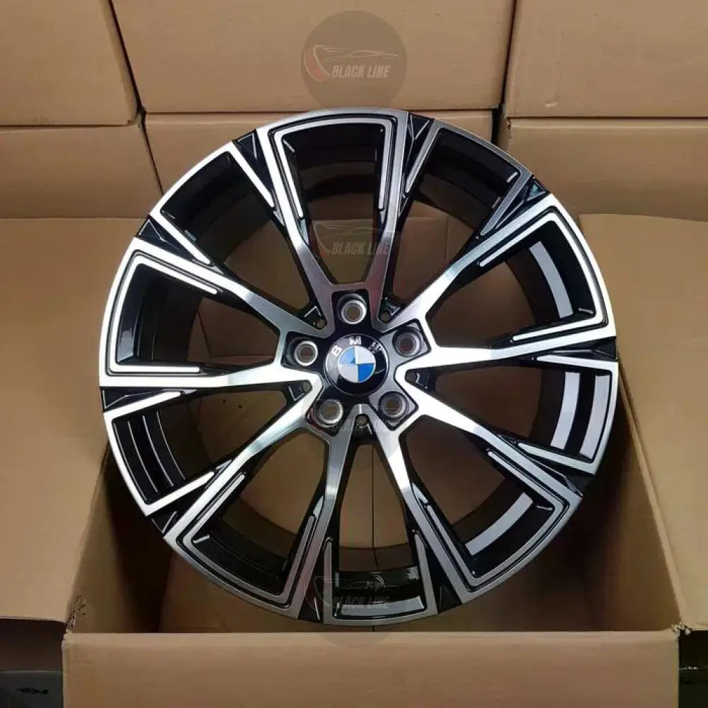 Llantas Deportivas Estilo BMW de Cinco Radios Dobles – Negro y Plata