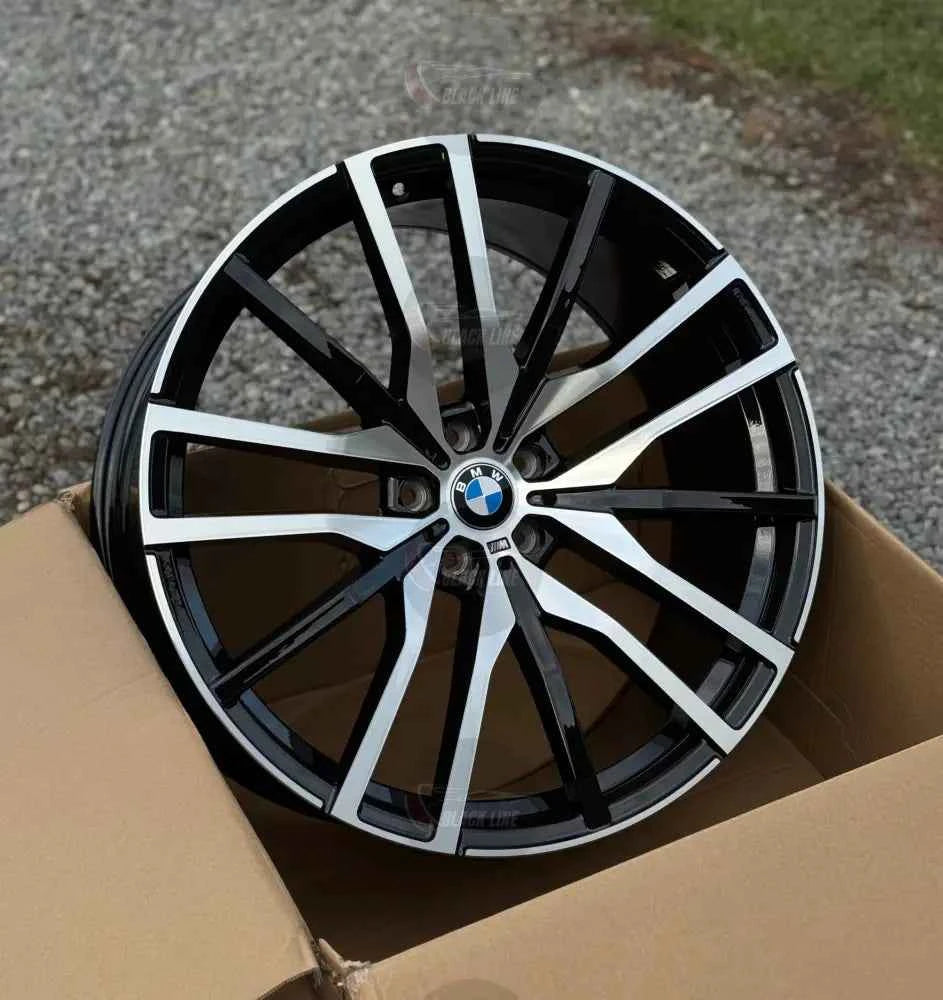 Llantas Deportivas Estilo BMW de Cinco Radios Dobles – Negro y Plata