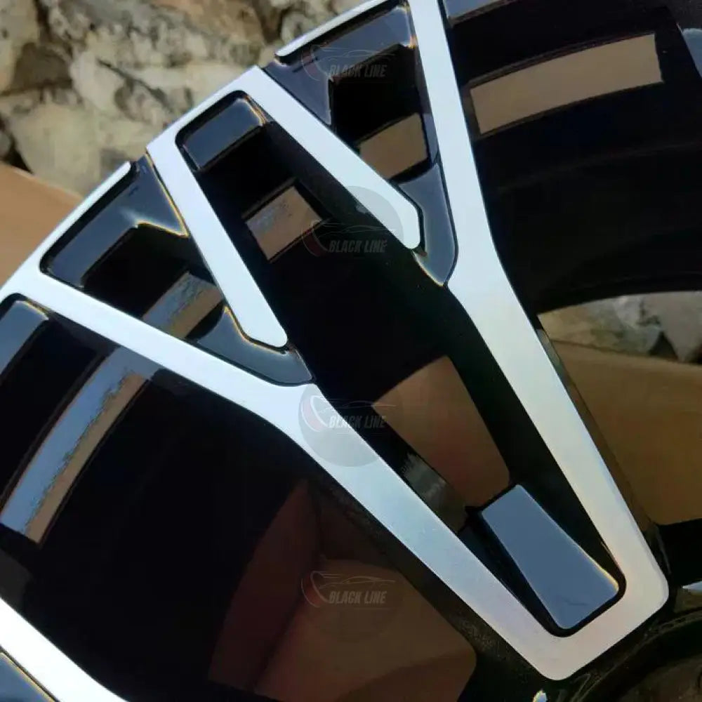 Llantas Deportivas Estilo BMW Multirradio Angular – Negro y Plata