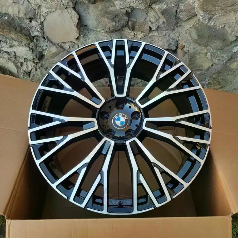 Llantas Deportivas Estilo BMW Multirradio Angular – Negro y Plata