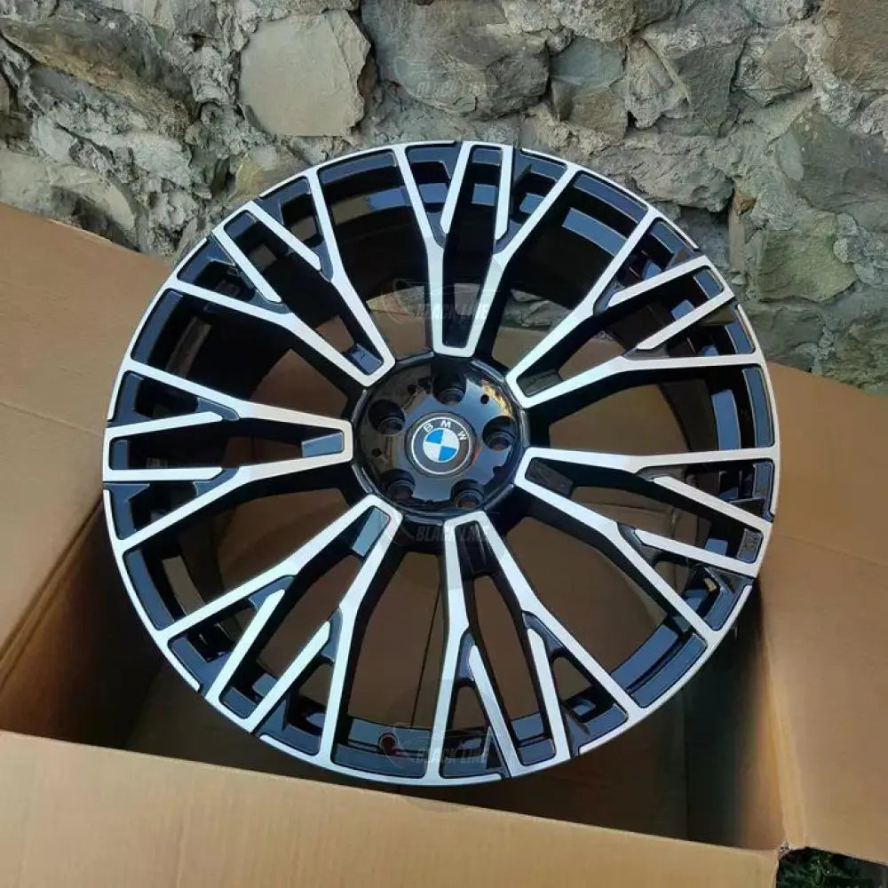 Llantas Deportivas Estilo BMW Multirradio Angular – Negro y Plata