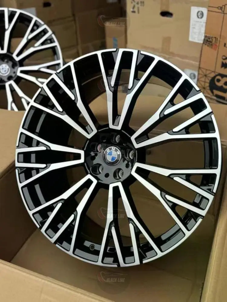 Llantas Deportivas Estilo BMW Multirradio Radial – Negro y Plata