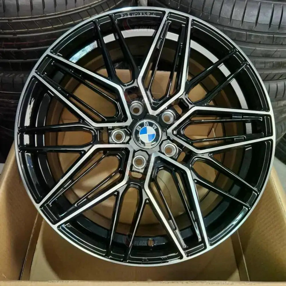 Llantas Deportivas Estilo BMW Multirradio Ramificado – Negro y Plata