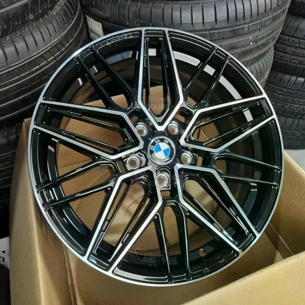 Llantas Deportivas Estilo BMW Multirradio Ramificado – Negro y Plata