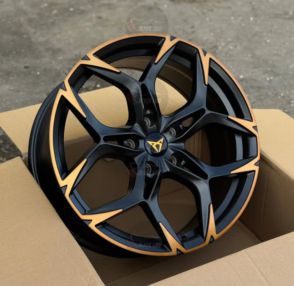 Llantas Deportivas Estilo Lamborghini de Cinco Radios Dobles – Negro con Detalles Dorados
