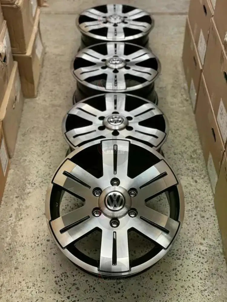 Llantas Deportivas Estilo Mercedes de Cinco Radios Dobles – Plata