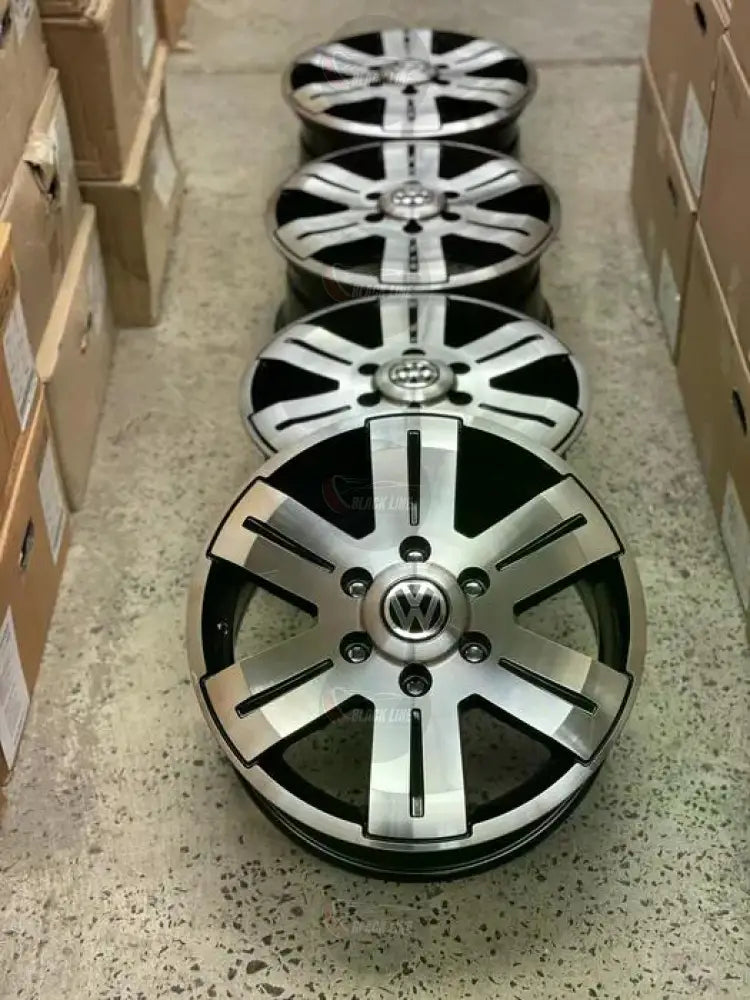 Llantas Deportivas Estilo Mercedes de Cinco Radios Dobles – Plata