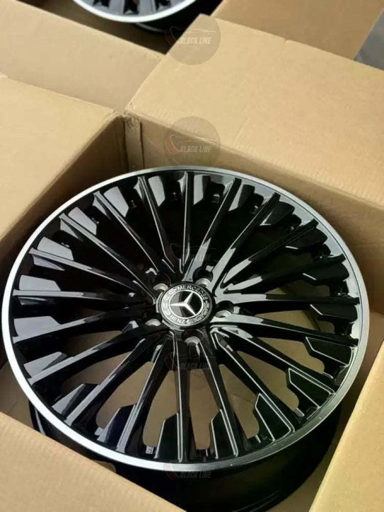Llantas Deportivas Estilo Mercedes de Multirradio Radial – Negro y Plata