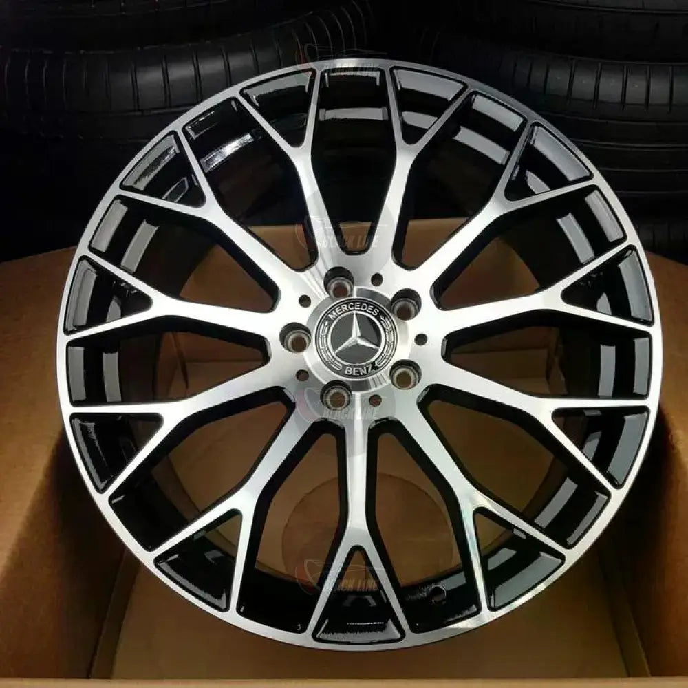 Llantas Deportivas Estilo Mercedes Multirradio Angular – Negro y Plata