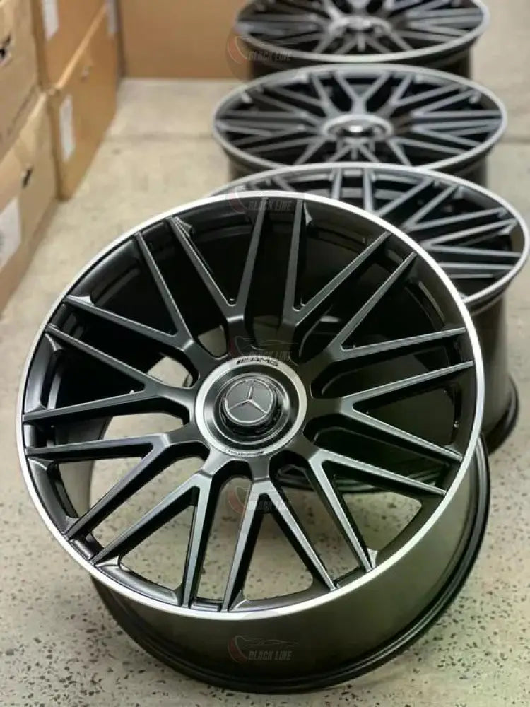 Llantas Deportivas Estilo Mercedes Multirradio Fino – Negro y Plata