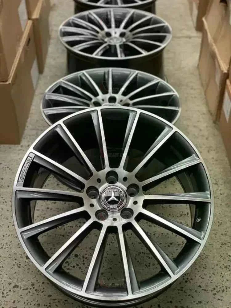 Llantas Deportivas Estilo Mercedes Multirradio Fino – Negro y Plata