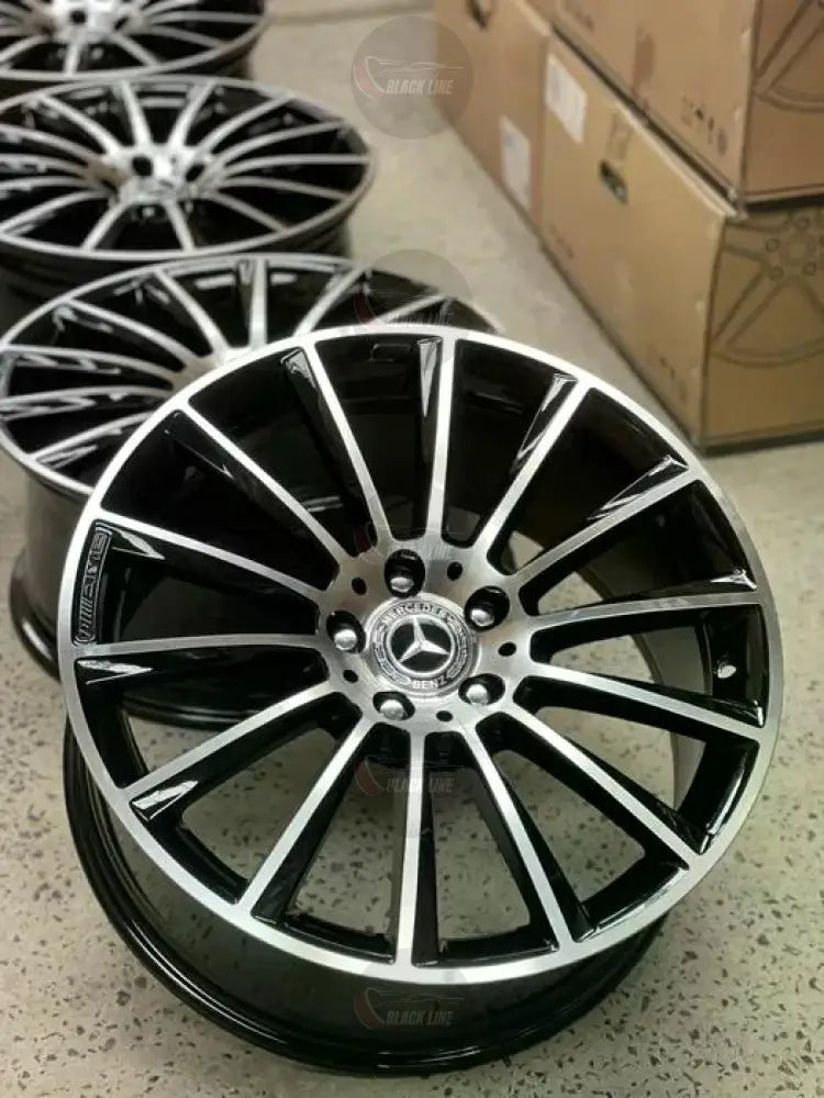 Llantas Deportivas Estilo Mercedes Multirradio Fino – Negro y Plata