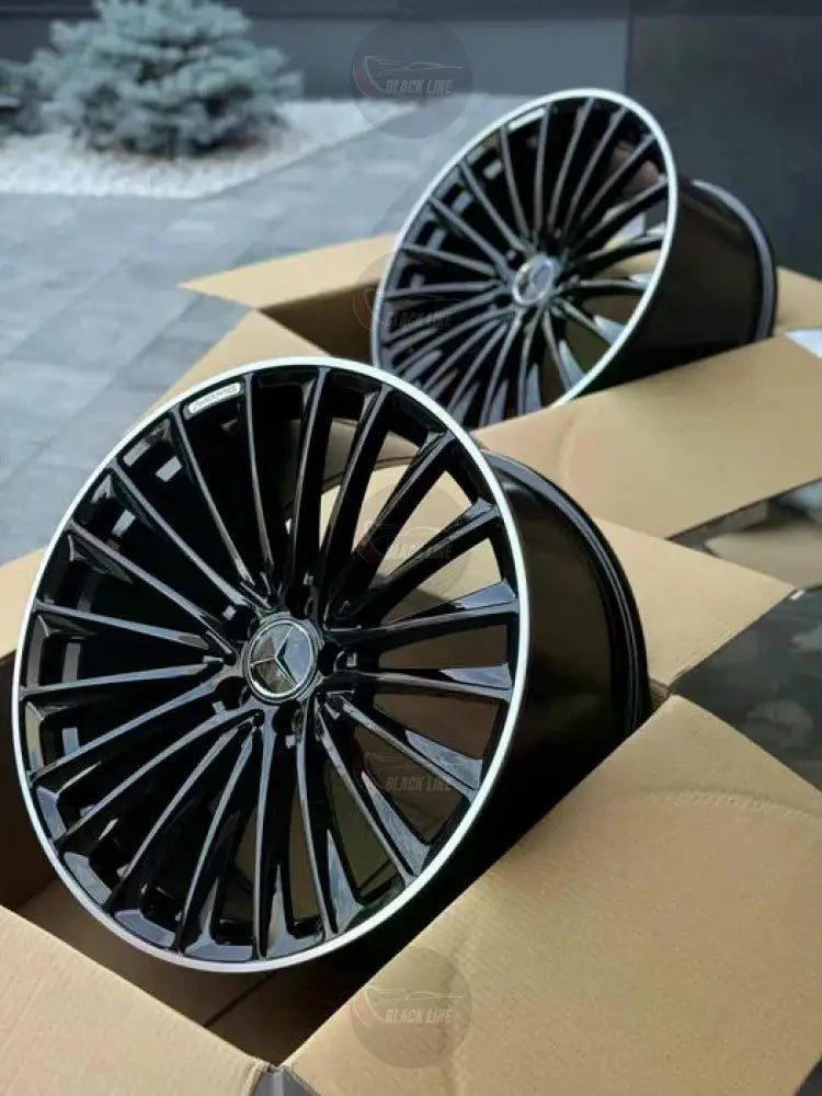 Llantas Deportivas Estilo Mercedes Multirradio Fino – Negro y Plata