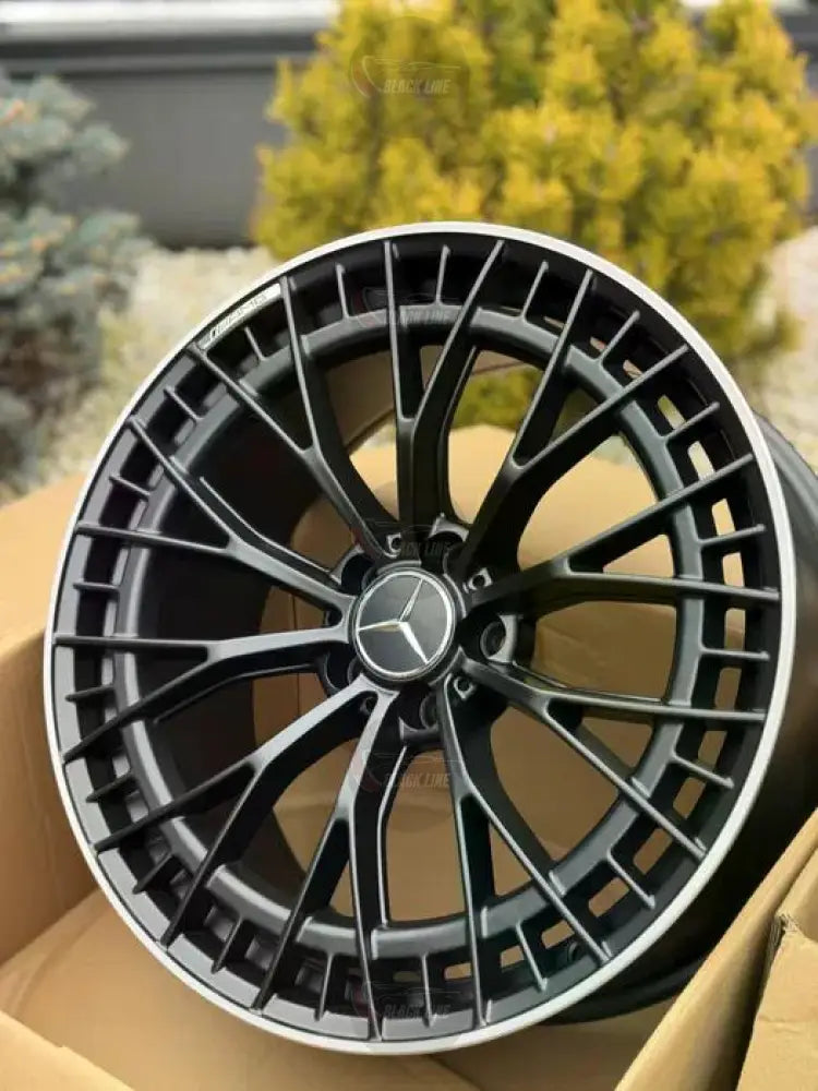 Llantas Deportivas Estilo Mercedes Multirradio Radial – Negro y Plata