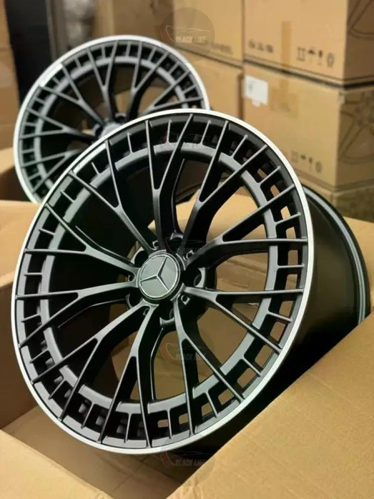 Llantas Deportivas Estilo Mercedes Multirradio Radial – Negro y Plata