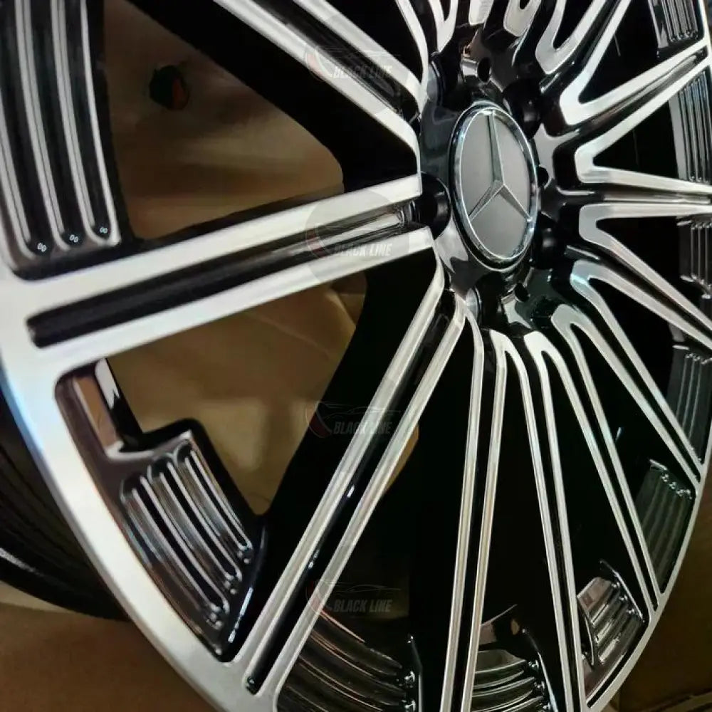 Llantas Deportivas Estilo Mercedes Multirradio Radial – Negro y Plata