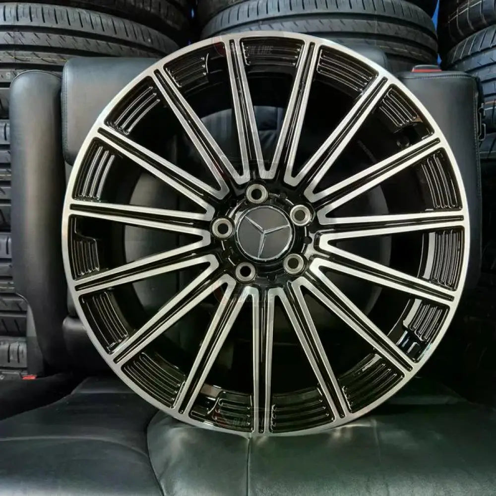 Llantas Deportivas Estilo Mercedes Multirradio Radial – Negro y Plata