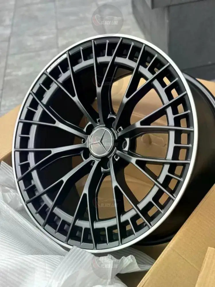 Llantas Deportivas Estilo Mercedes Multirradio Radial – Negro y Plata