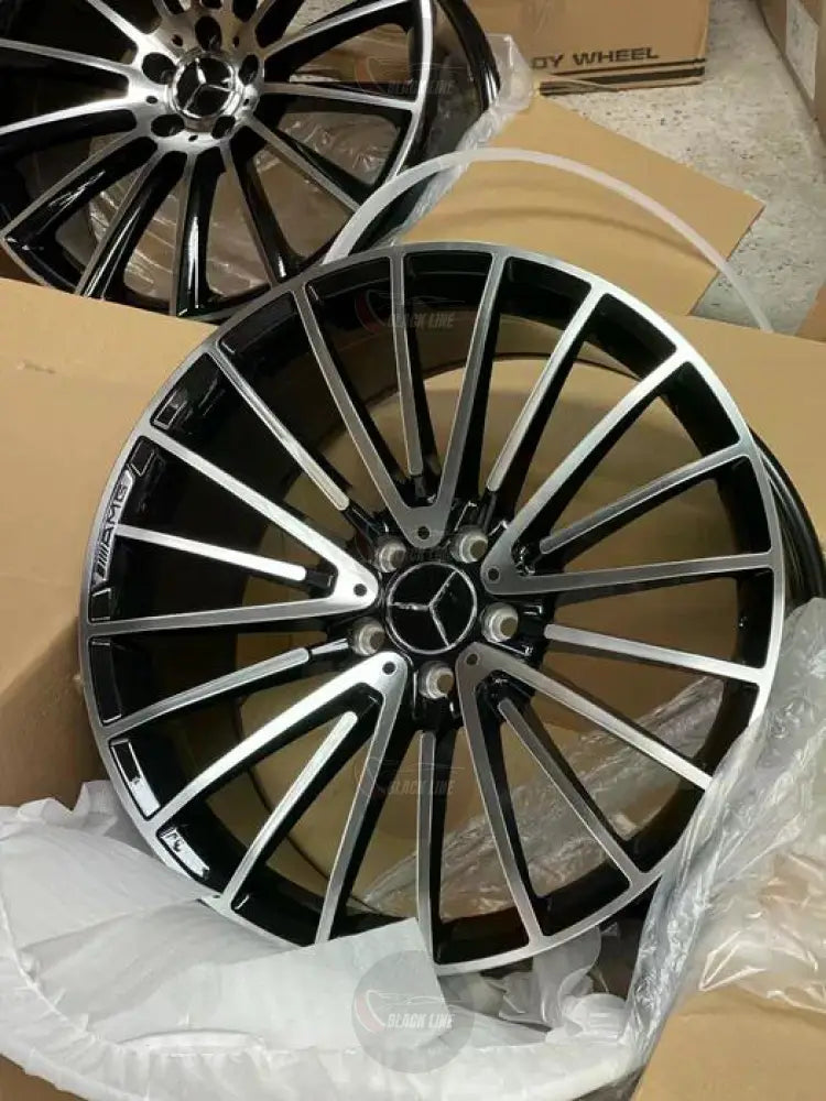 Llantas Deportivas Estilo Mercedes Multirradio Radial – Negro y Plata