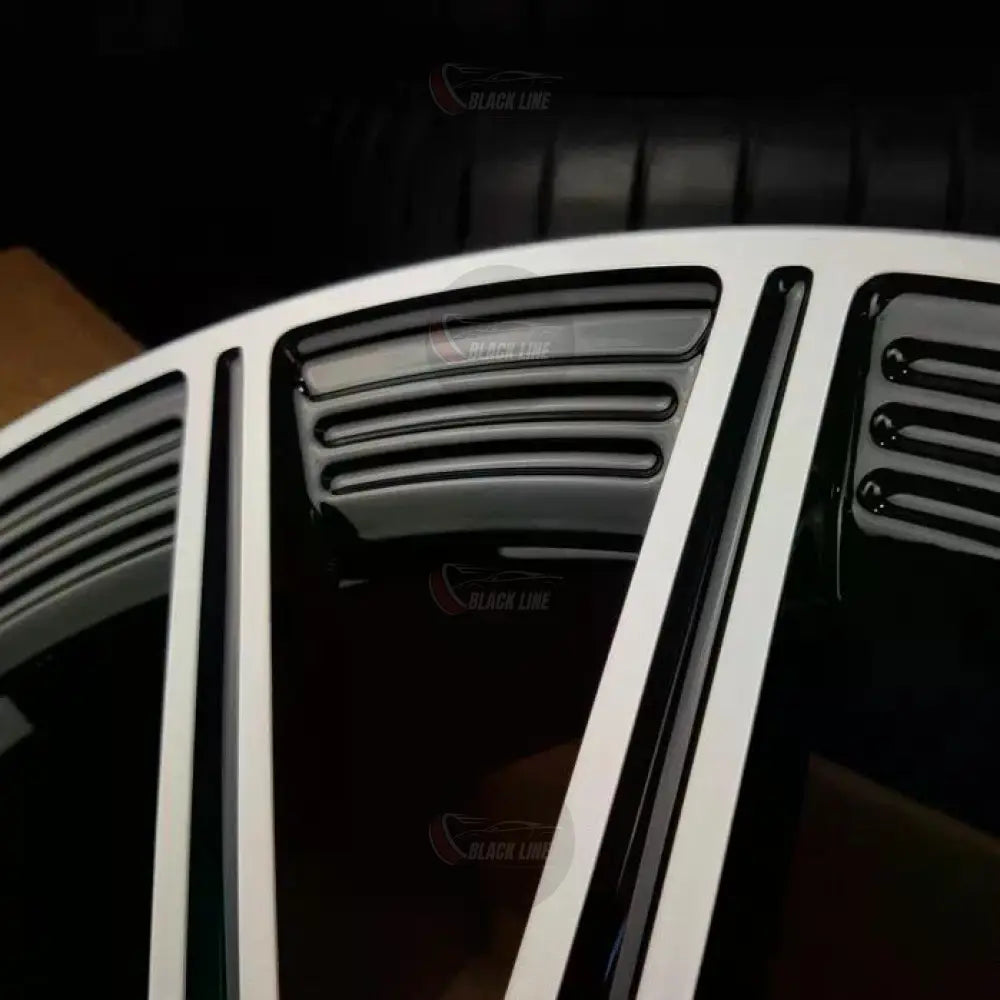 Llantas Deportivas Estilo Mercedes Multirradio Radial – Negro y Plata