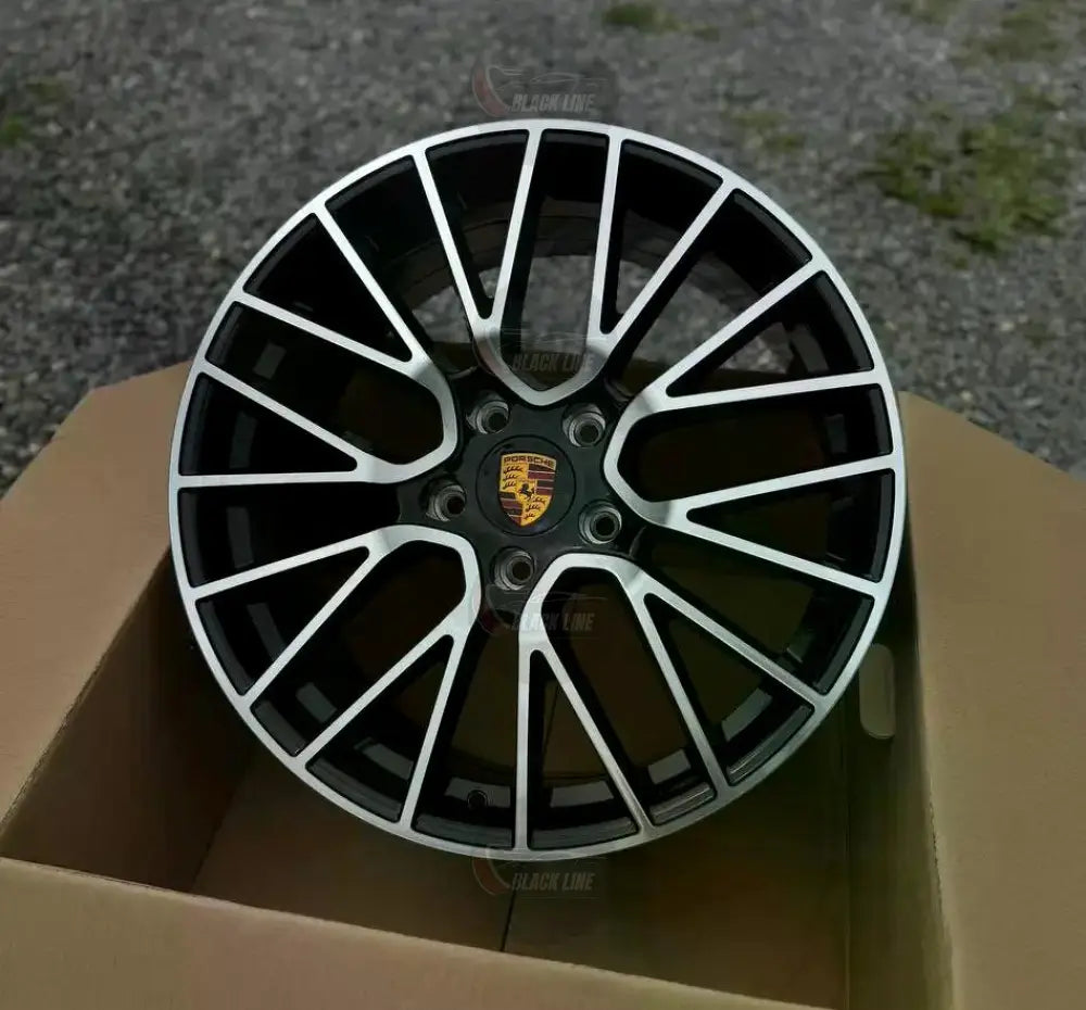 Llantas Deportivas Estilo Porsche de Diez Radios Finos – Negro y Plata